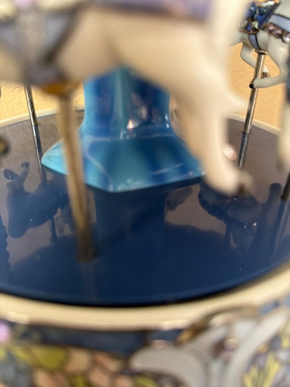 Ardleigh Elliott Dream Dancers Musical Carousel Blue Illuminated Untested As Is - Picture 9 of 12
